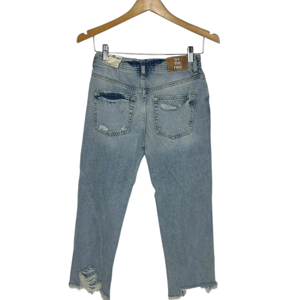 NWT Free People We The Free Maggie Mid rise Destroyed Straight Leg Jeans 25S - Picture 4 of 10